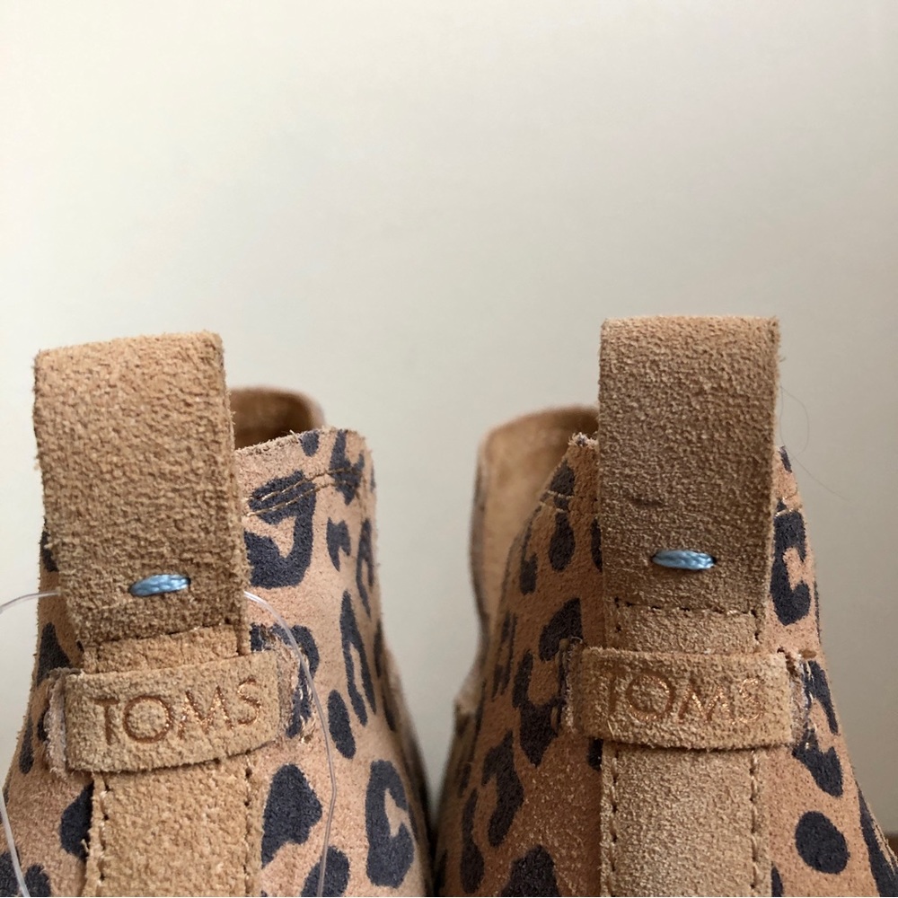 Toms Kallie leopard print booties NWT - Picture 8 of 16